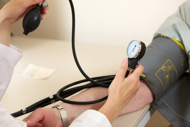高血圧は血液の流れが悪くなりEDの原因