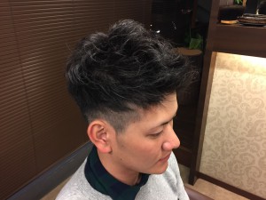 高松市 美容室のメンズパーマ